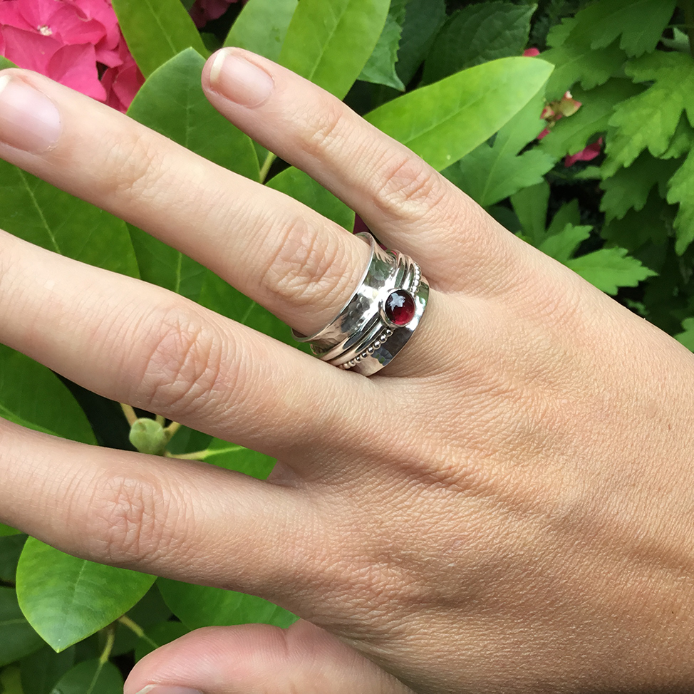 Garnet Cabochon Triple Band Spinner Ring 